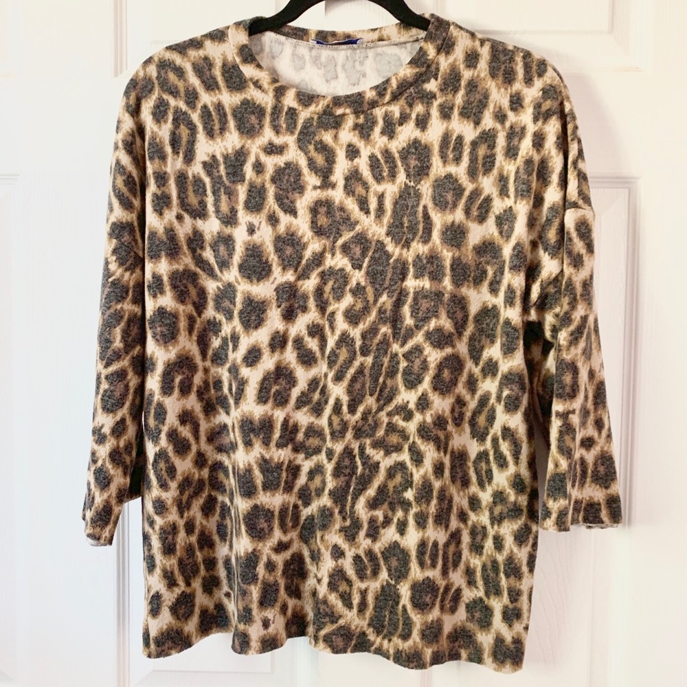 Zara cashmere blouse size M leopard print